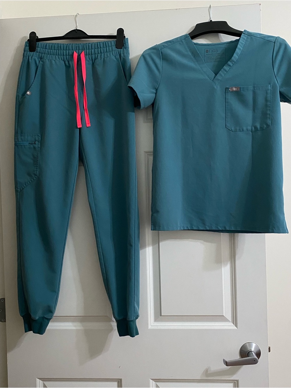 Figs Teal Scrub Set with Pink Drawstring